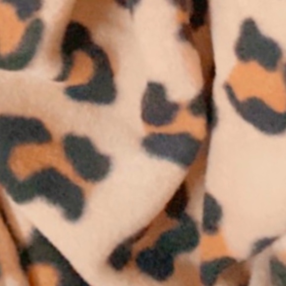 ✌🏼 #1323 Comfy Cute Animal Print Scarf - Picture 12 of 17